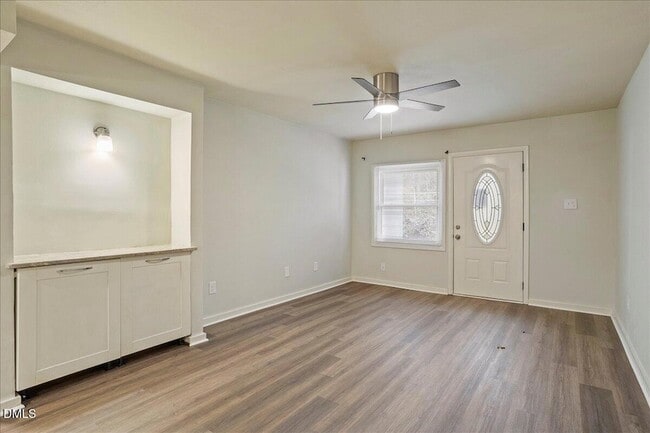 Photo - 7124 Longstreet Dr