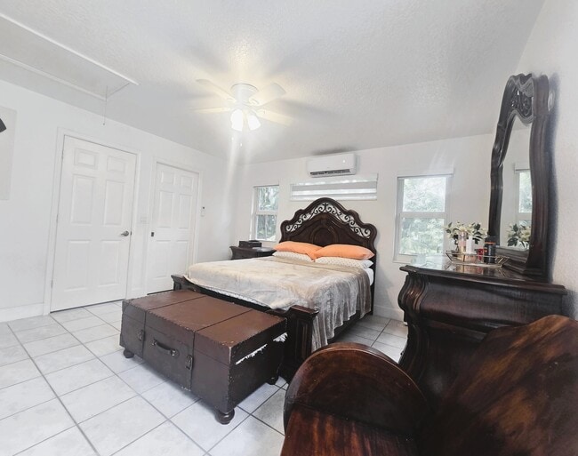 Photo - 17224 90th St N