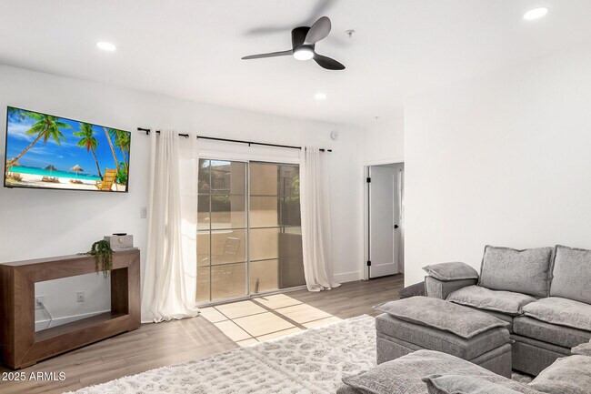 Photo - 11333 N 92nd St Unit 1078