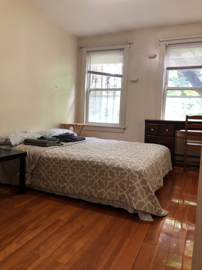 Photo - 104 Hammond St Unit 3