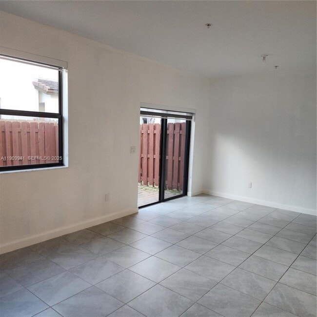 Photo - 236 SW 159th Ter