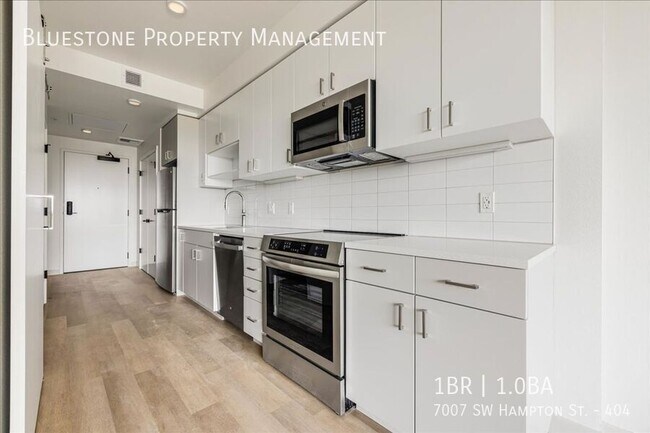 Photo - 1 Month Free With 12+ Month Lease! Unit 404