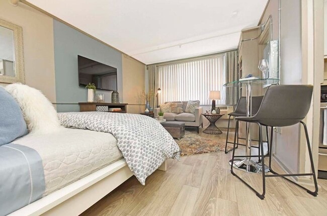 Photo - The Flats of Jackson Square Discover Our Studio, 1, & 2-Bedroom Flats and Lofts in Oak Ridge, TN