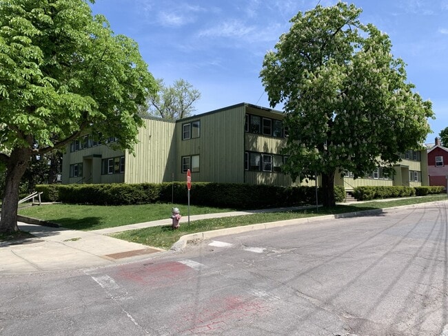 222 Summit St