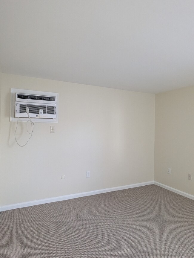 Photo - 482 Cedarcrest Dr Unit 482 Cedarcrest Dr