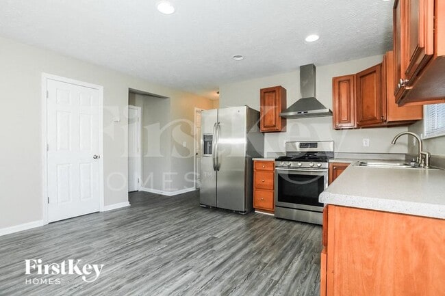 5986 Driftwood Ct