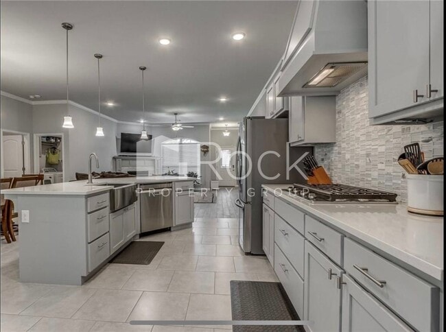 Photo - Gorgeous 4 Bedroom Home with Storm Shelter