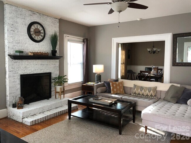 Photo - 3235 Archdale Dr