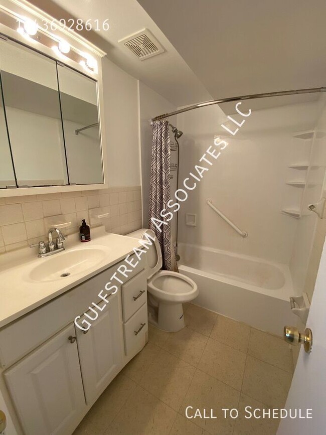 Photo - 3804 W Bay Ave Unit Apt 1