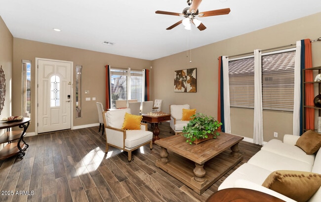 Photo - 540 N Scott Dr