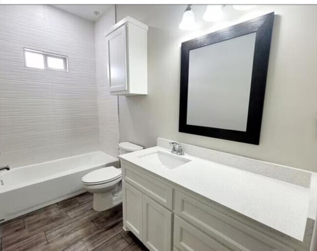 Photo - 1304 Petri Dr