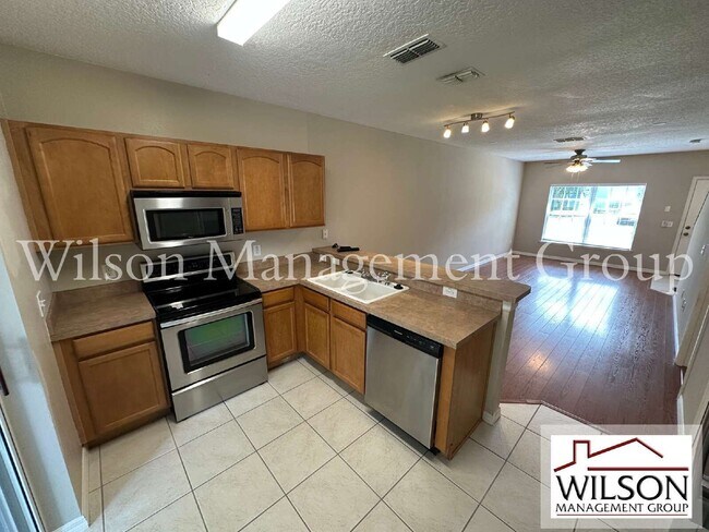 538 Wilton Cir