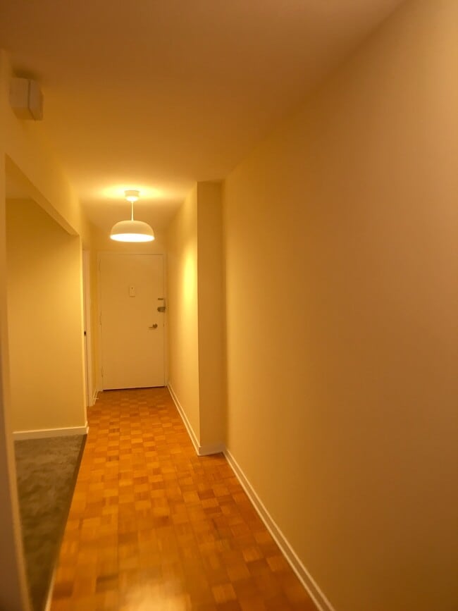 Photo - 224 W Rittenhouse Sq Unit 903-- 1 bedroom