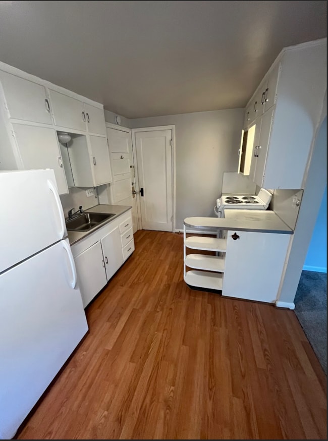 Photo - 402 W William St Unit 3