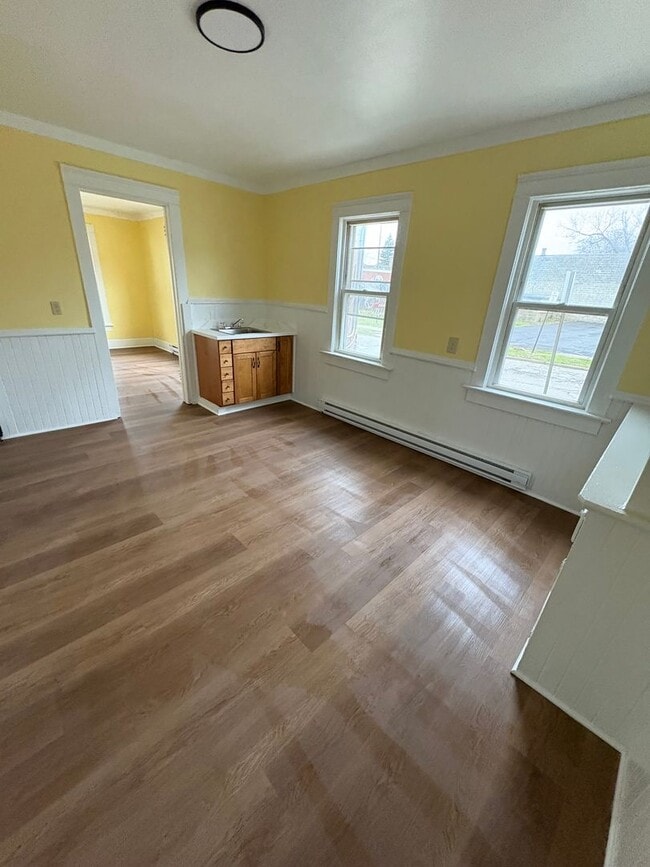 Building Photo - 1806 Poplar St Unit #1