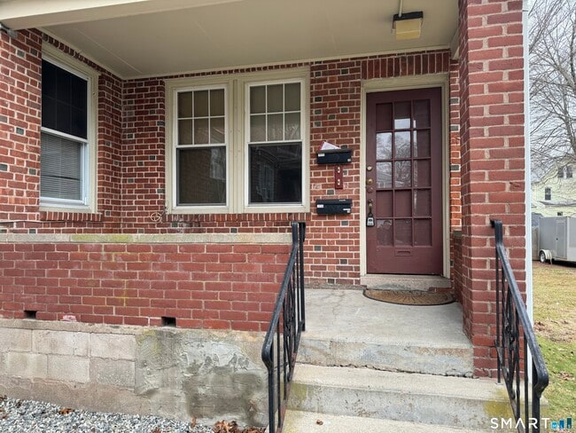Photo - 297 Park St Unit 2FB