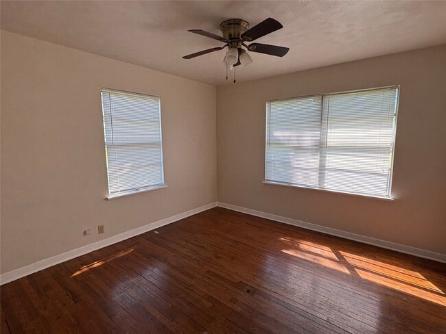 Photo - 3922 County Rd 704