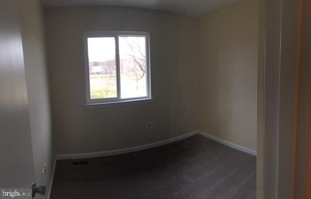 Photo - 1998 Cambridge Dr