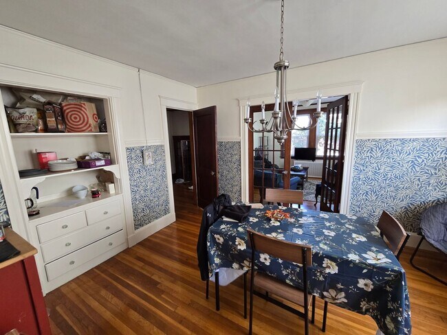 Photo - Comfortable 3-Bedroom Living with Outdoor Retreat in Brighton