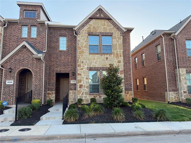 Building Photo - 2025 Buffalo Hill Dr