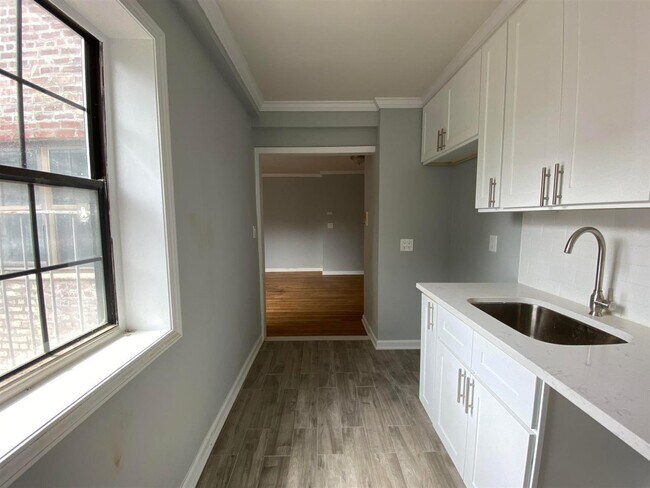 Photo - 78-04 147th St Unidad 2