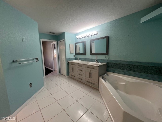 Photo - 203 Kamal Pkwy