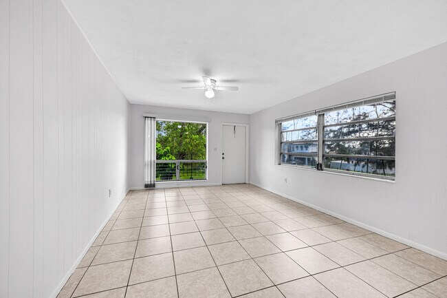 199 SW 15th St Unidad 3