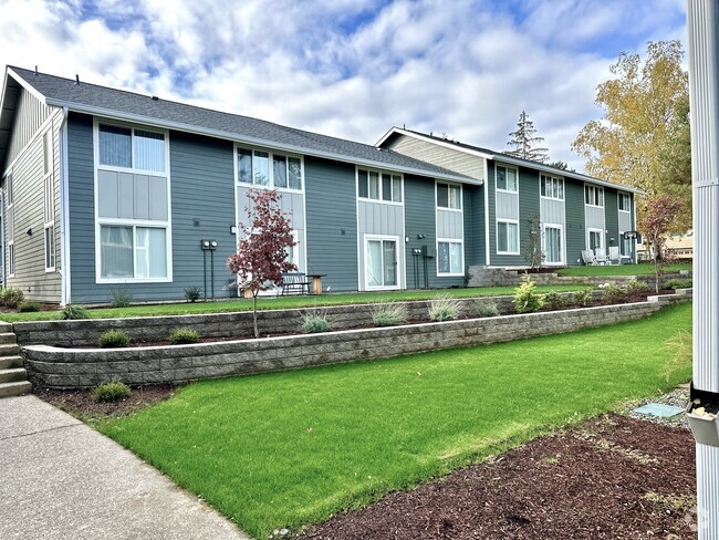 Building Photo - The Ridge at Bull Mountain Rental