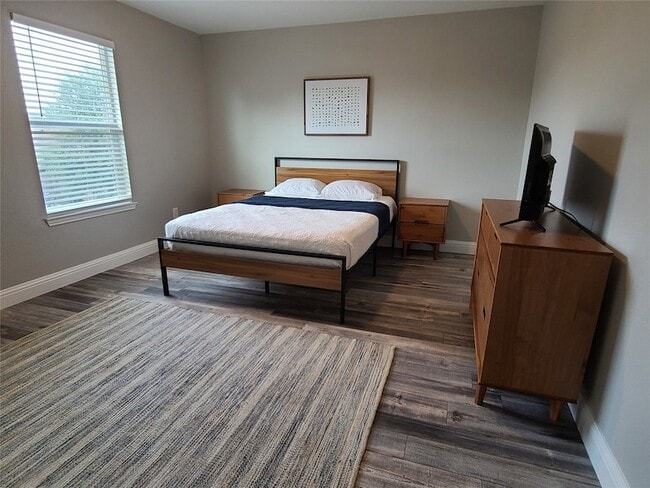 Photo - 4509 Willow Rock Ln
