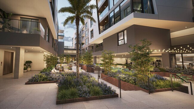 Photo - Lincoln/Broadway