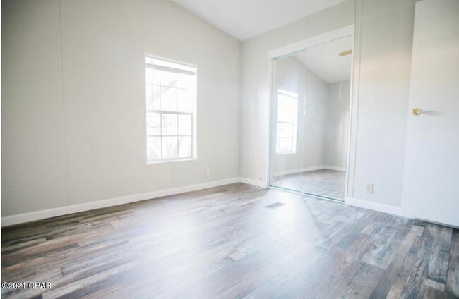 Photo - 6916 Sunrise Dr