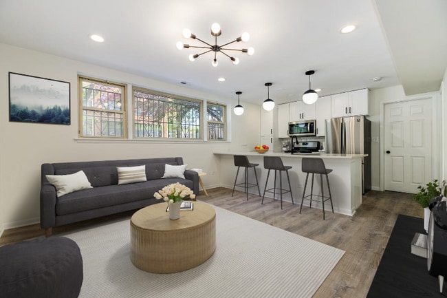 Photo - 2128 N Whipple St Unit GS