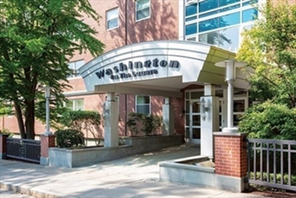 Photo - 1600 Beacon St Unidad 611 Rental