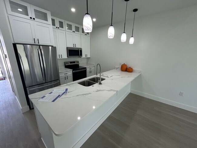 Photo - Luxury duplex unit for rent