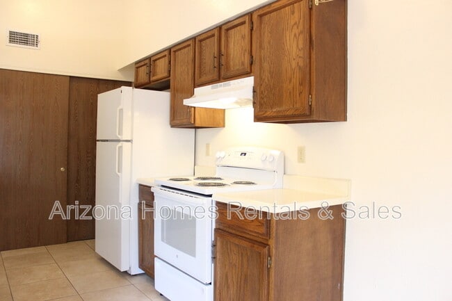 Photo - 609 S Liana Ct