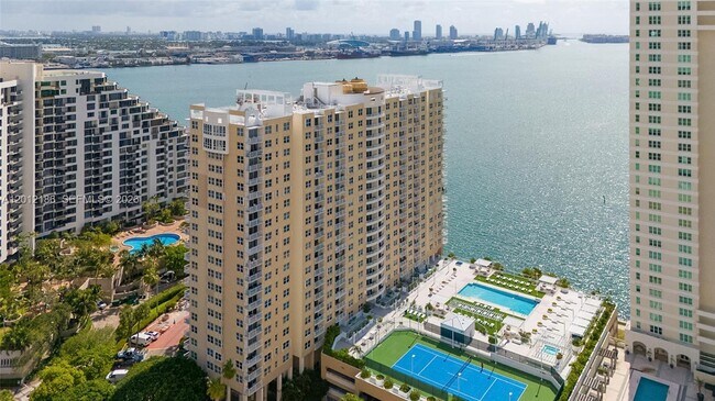 Photo - 770 Claughton Island Dr Unidad 1114
