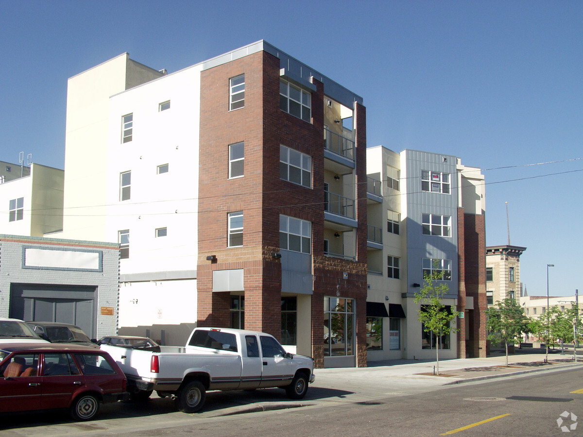 Photo - The Point Apartments