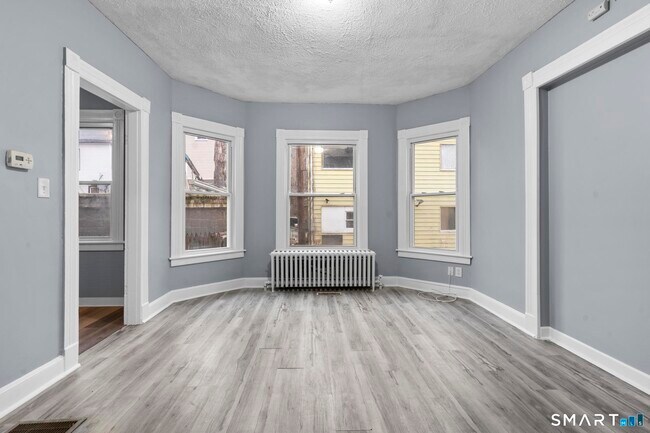 Photo - 16 Plaza Ave Unit 1