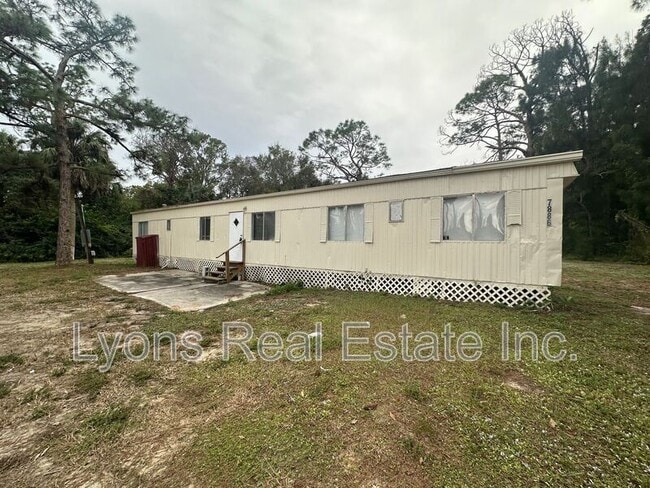 Building Photo - 7886 Breeze Dr