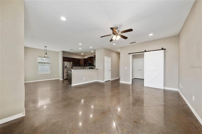 Photo - 2893 Whispering Trails Dr