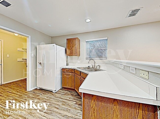 Photo - 6933 Meadow Way Ln