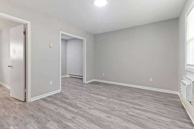 Photo - 6437 Starbrook Dr