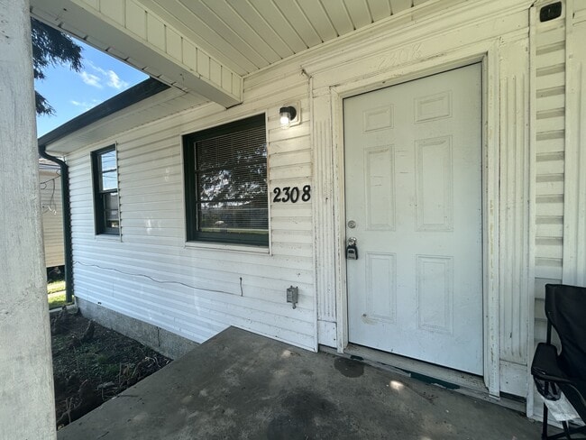 Building Photo - 2308 Culotta St Rental