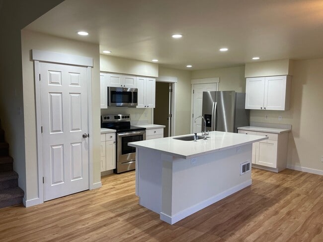 Photo - 2 story 3 bedrooms and  2 1/2 bath!