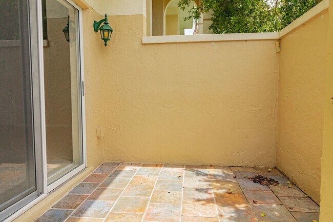 Photo - 901 Eagle Pond Dr