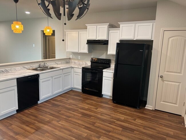 Photo - 1170 Rockwell Dr