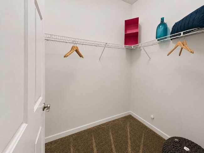 The Bradford at Easton Apartment Homes