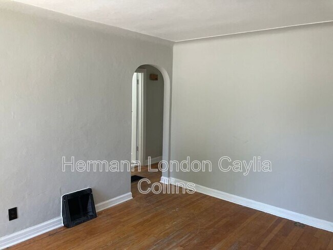 Photo - 10077 Dorothy Ave