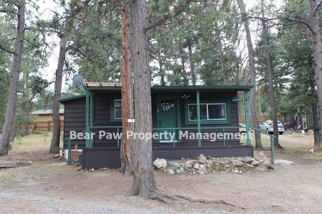 Photo - Adorable cabin in Evergreen! Unit 4