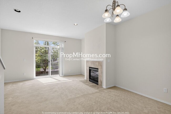 Photo - Spacious Three Bedroom Townhome in the Heart of Beaverton!